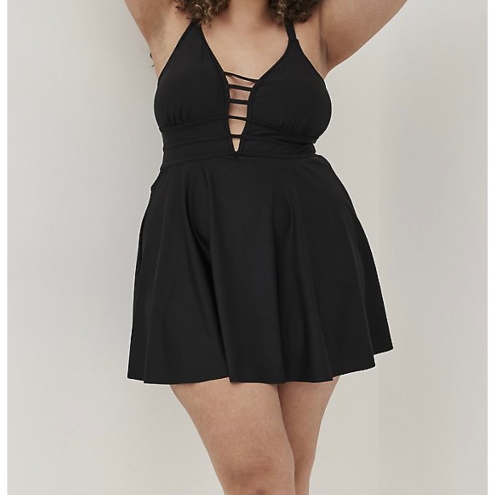 NWT- torrid swim dress size 2x